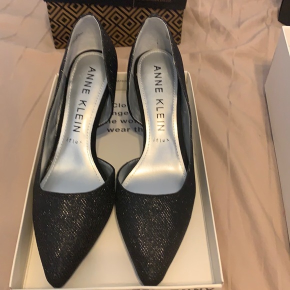 Anne Klein Dress Shoes - Picture 1 of 2